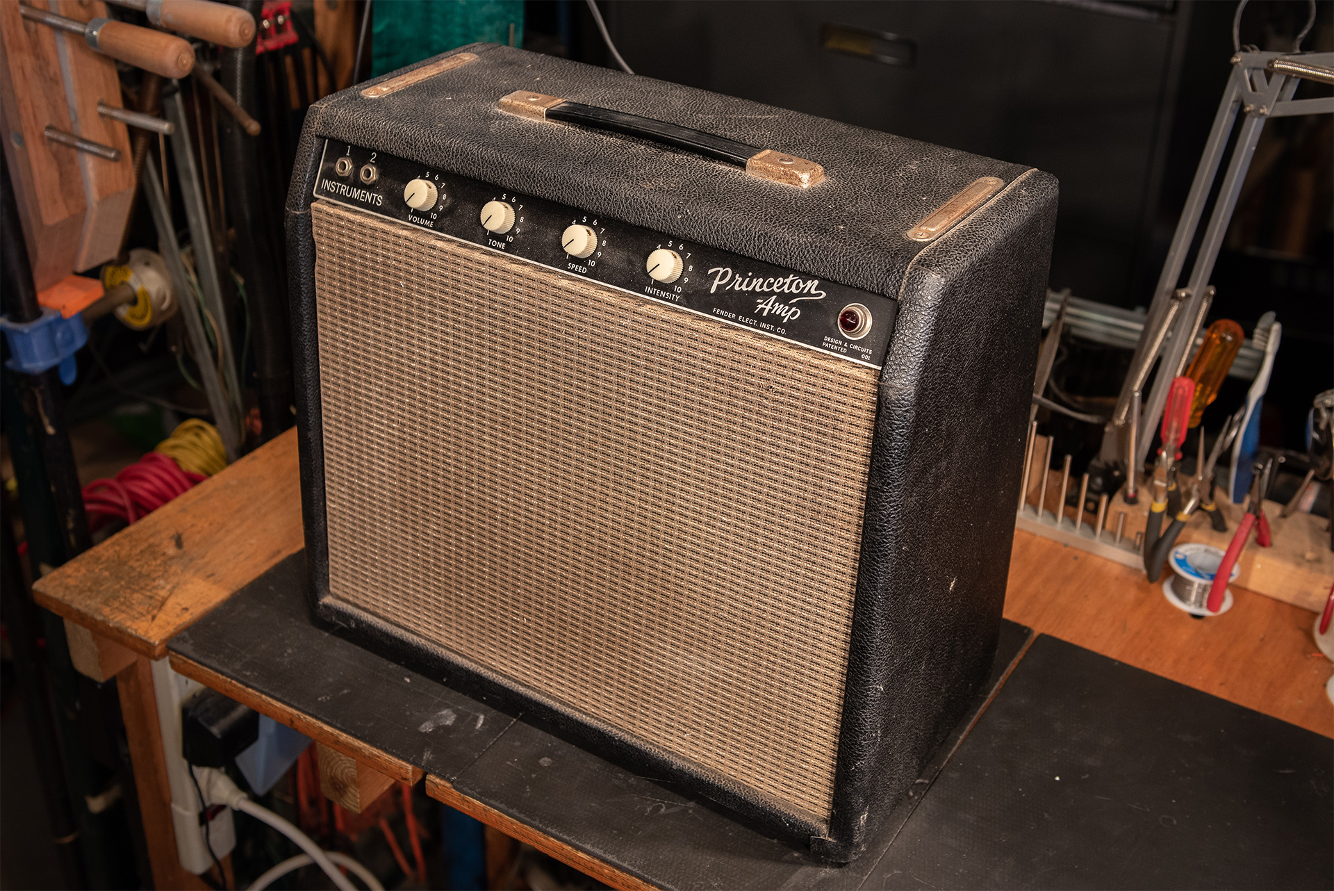 Fender Princeton - Before cleaning with Cranky's Amp Spray